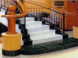 Керамогранитная плитка для создания ступеней лестницы