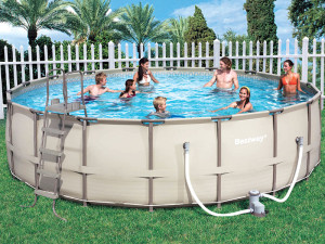 Круглый каркасный бассейн для всей семьи