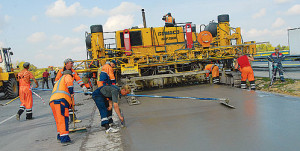 Строительство дороги с цементобетонным покрытием