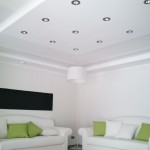 Красивый матовый натяжной белый потолок