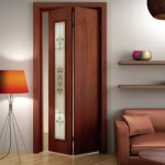 Дверь гармошка и ее использование в небольшой квартире
