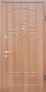 Использование отделки двери МДФ
